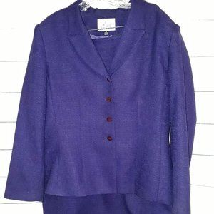 Le Suit Purple Jacket and Skirt Set Size 18